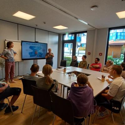 Gruppe Info Eltern 2